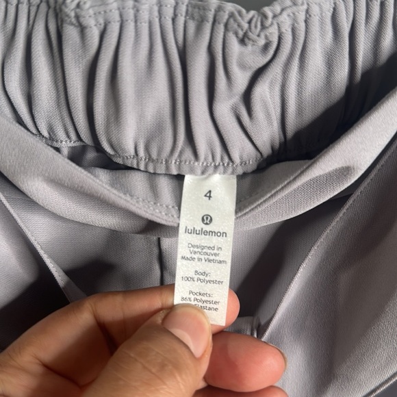 Lululemon gray crop wide leg pants size 4 - Picture 9 of 14